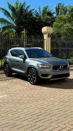 VOLVO XC40 2.0 T5 GASOLINA MOMENTUM AWD GEARTRONIC VOLVO XC40 2.0 T5 GASOLINA MOMENTUM AWD GEARTRONIC